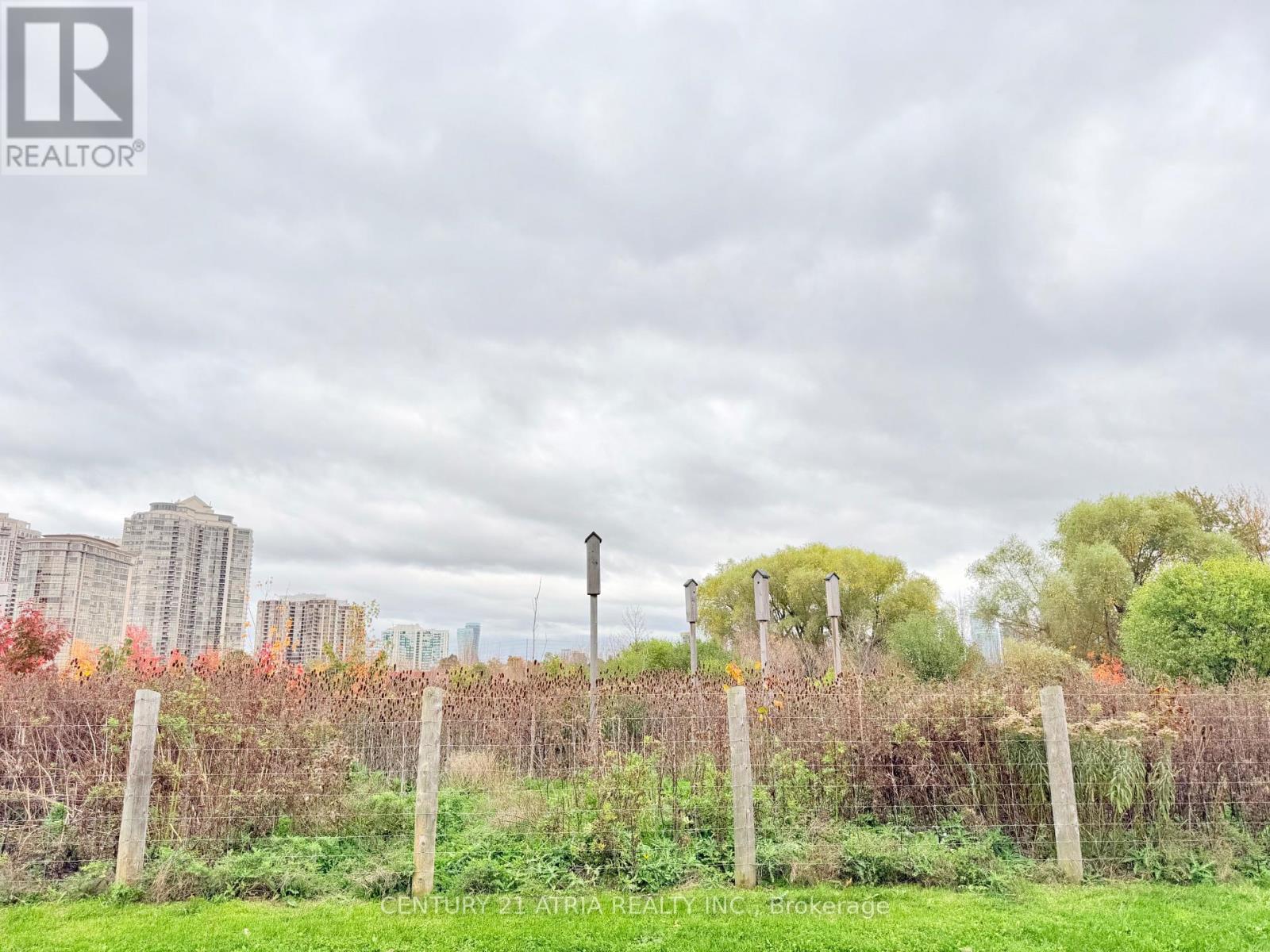 6 - 110 Little Creek Road, Mississauga, Ontario  L5R 0E9 - Photo 42 - W12362416