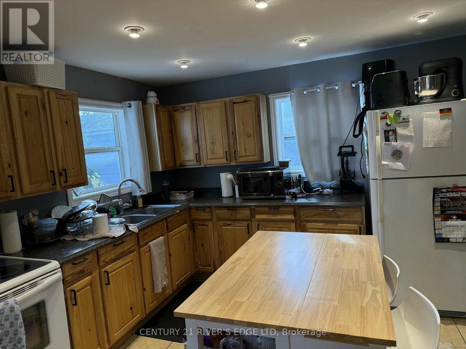 101 Schofield Avenue, Brockville, Ontario  K6V 4M7 - Photo 10 - X12484890