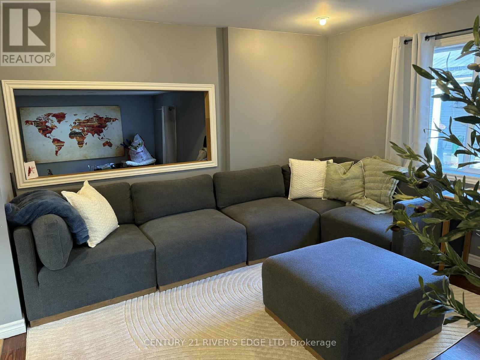 101 Schofield Avenue, Brockville, Ontario  K6V 4M7 - Photo 12 - X12484890