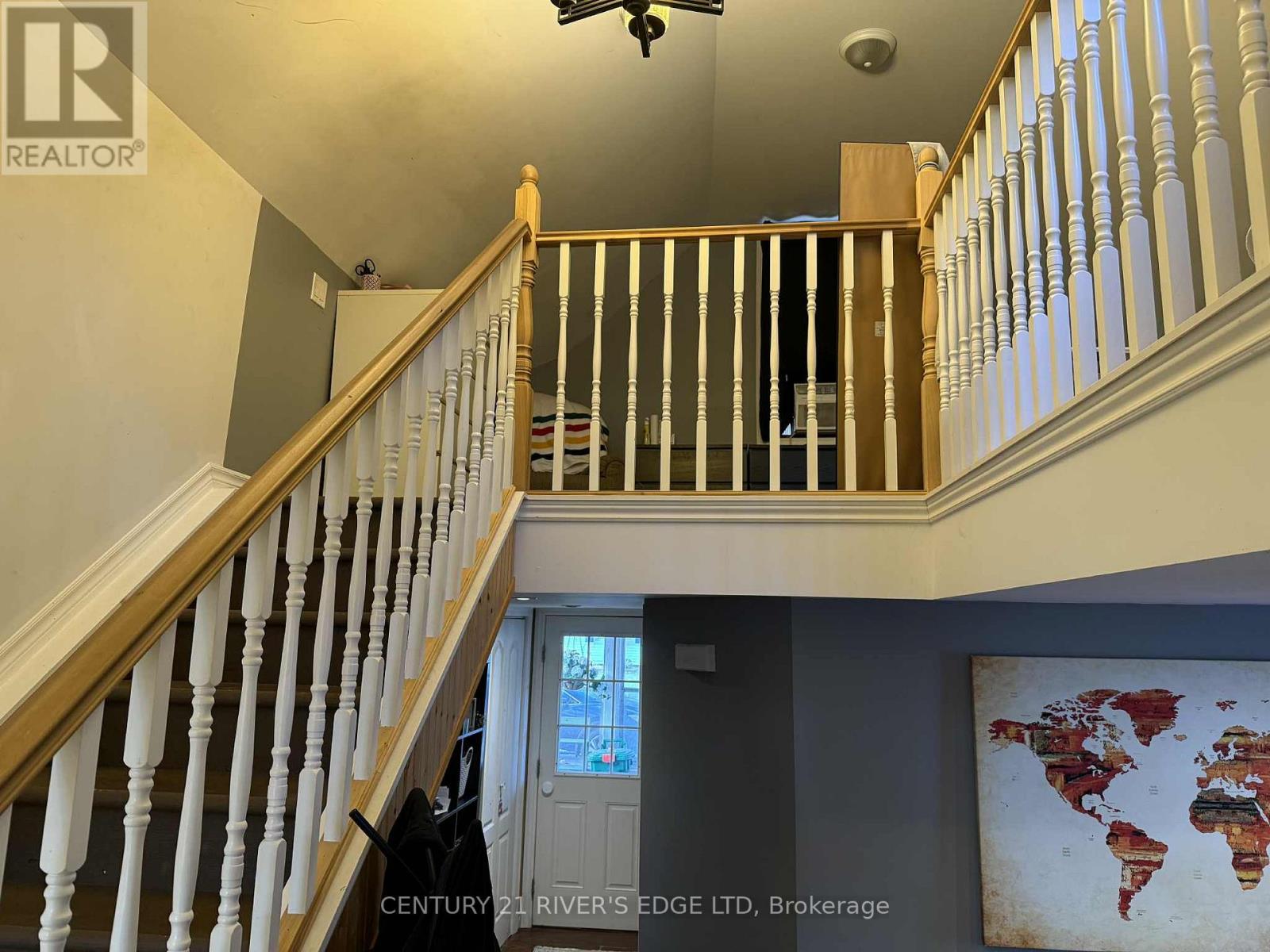 101 Schofield Avenue, Brockville, Ontario  K6V 4M7 - Photo 3 - X12484890