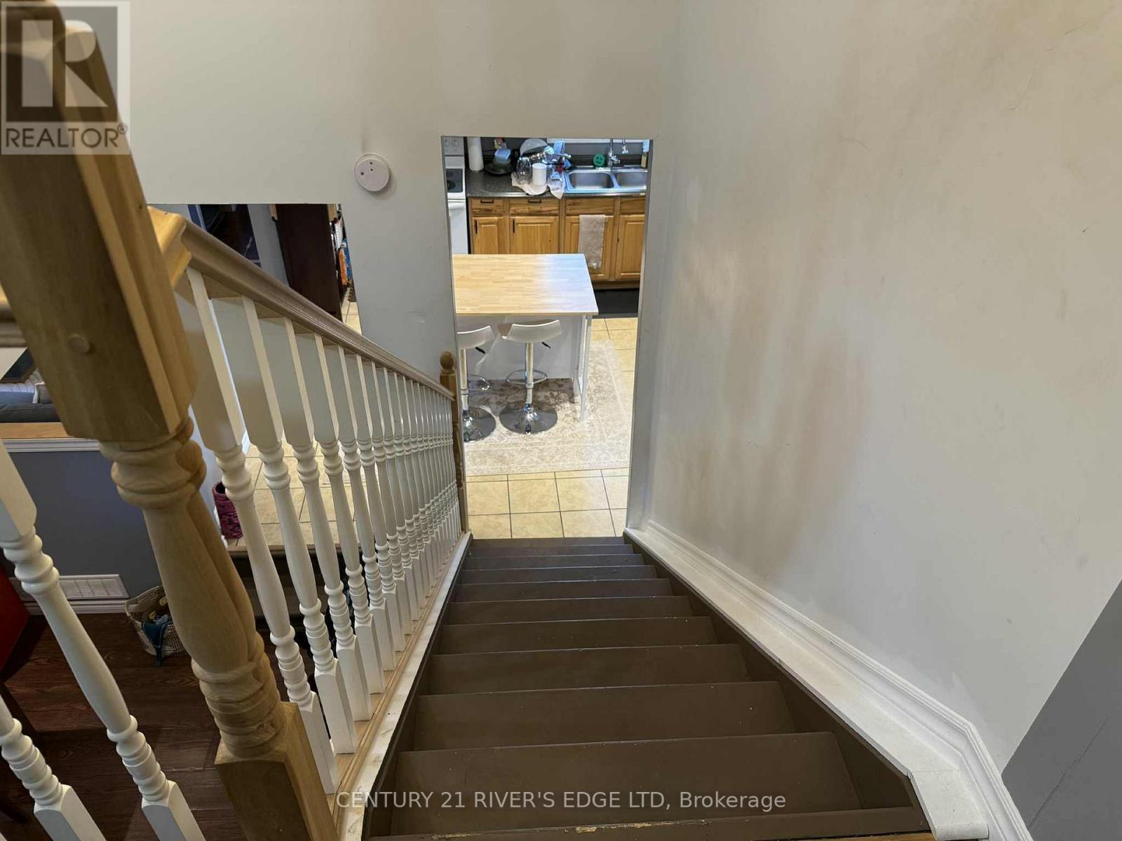 101 Schofield Avenue, Brockville, Ontario  K6V 4M7 - Photo 4 - X12484890