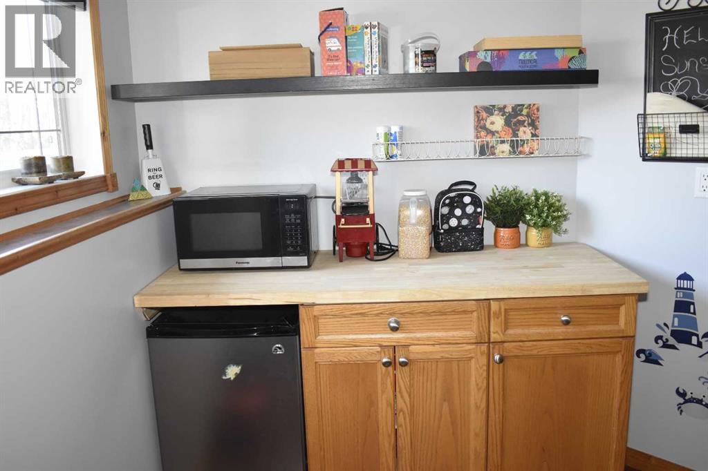 4923 55 Street, Alix, Alberta  T0C 0B0 - Photo 28 - A2265767