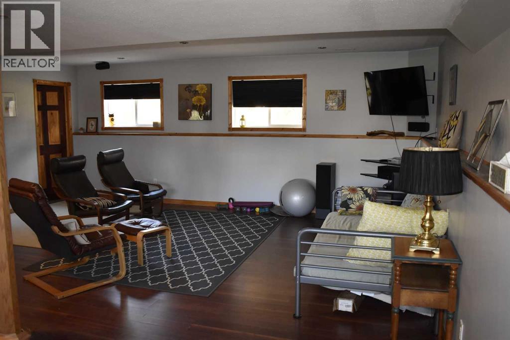 4923 55 Street, Alix, Alberta  T0C 0B0 - Photo 30 - A2265767