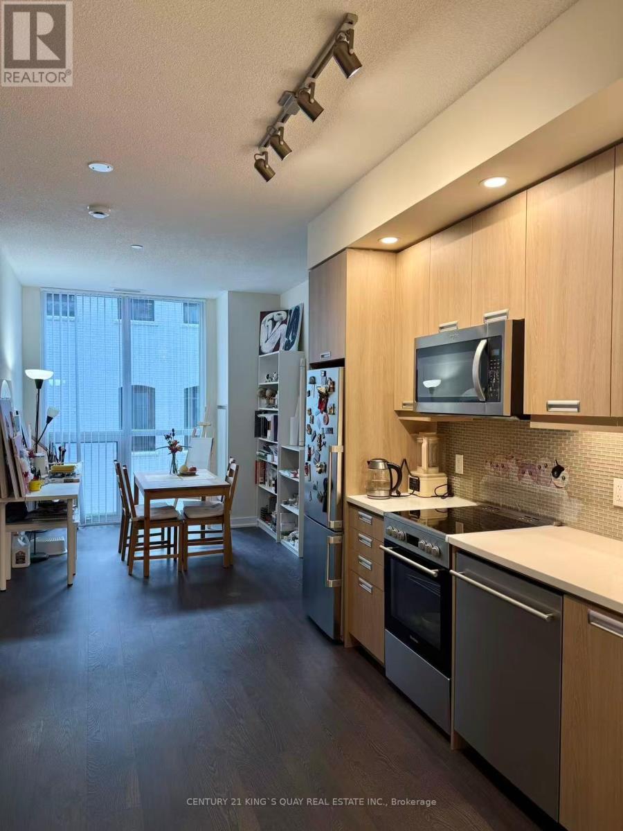 201 - 99 John Street, Toronto, Ontario  M5V 0S6 - Photo 10 - C12484904