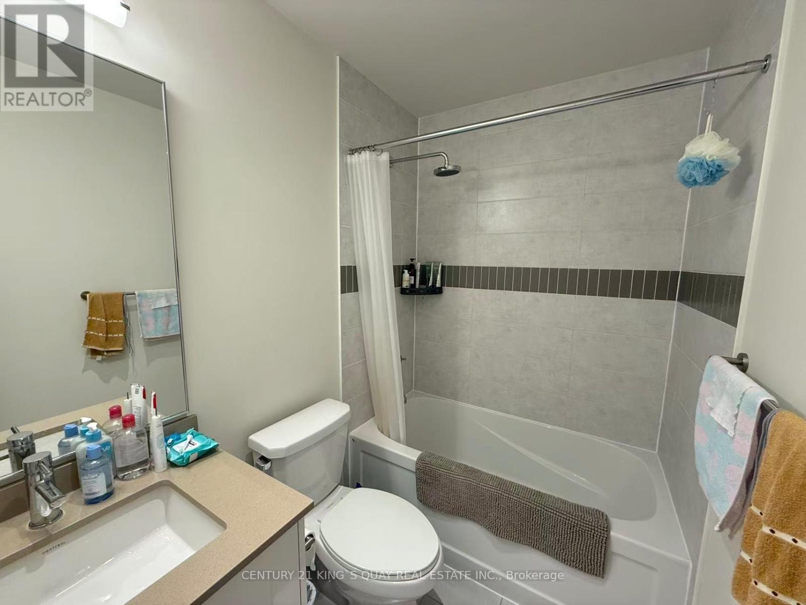 201 - 99 John Street, Toronto, Ontario  M5V 0S6 - Photo 17 - C12484904