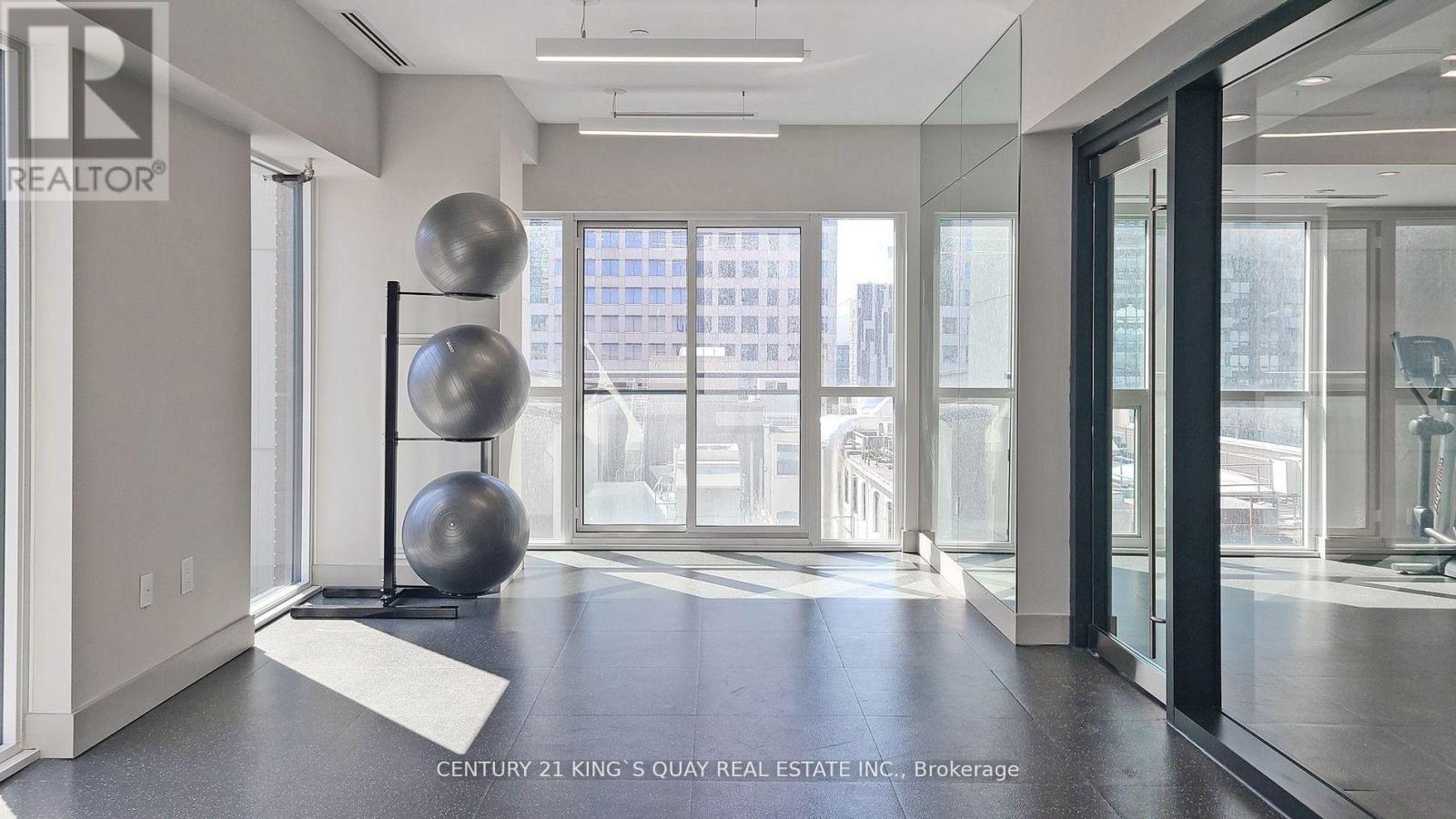 201 - 99 John Street, Toronto, Ontario  M5V 0S6 - Photo 24 - C12484904