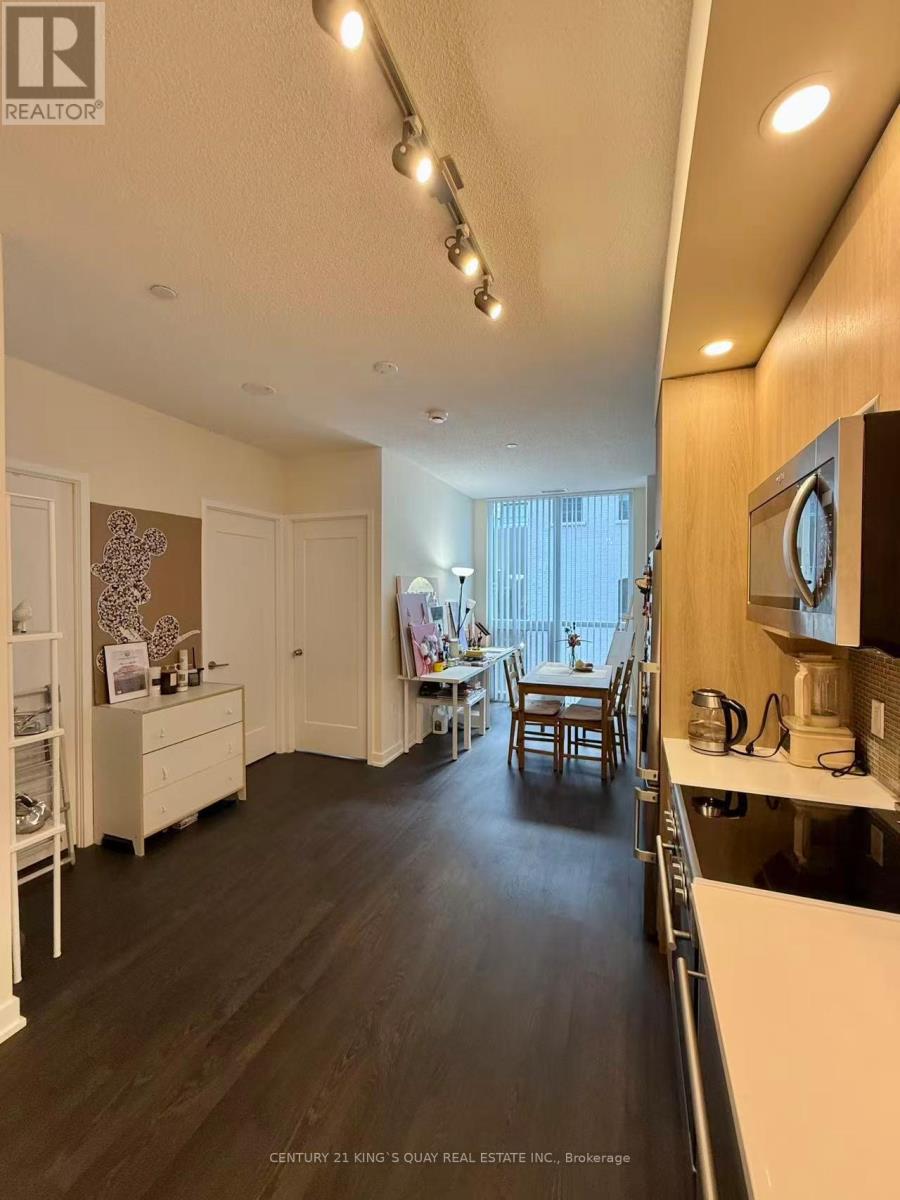 201 - 99 John Street, Toronto, Ontario  M5V 0S6 - Photo 8 - C12484904