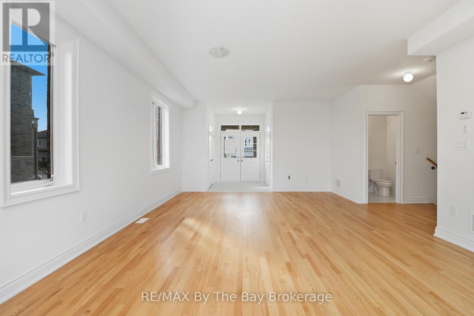 65 Amber Drive, Wasaga Beach, Ontario  L9Z 0R9 - Photo 13 - S12484914