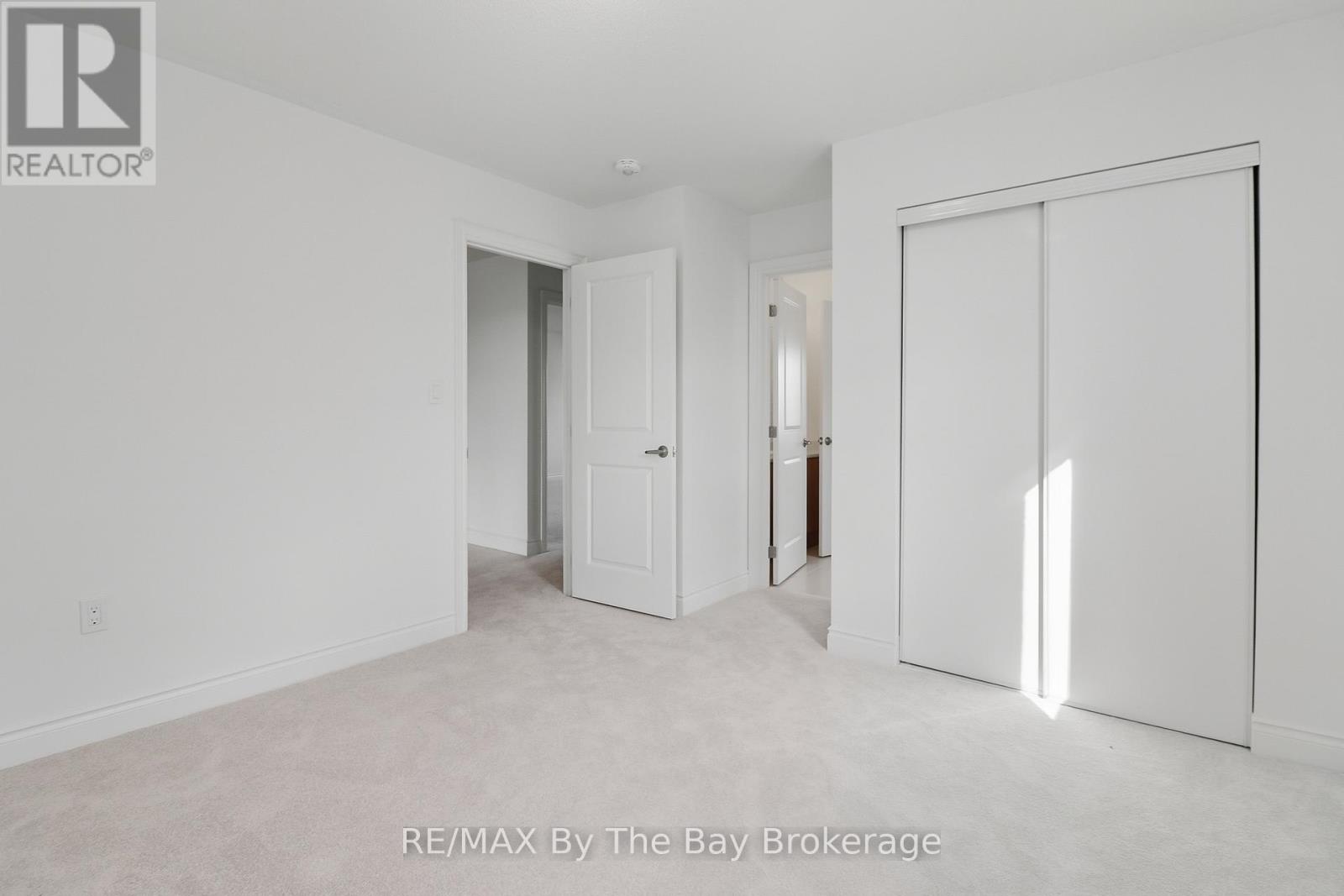 65 Amber Drive, Wasaga Beach, Ontario  L9Z 0R9 - Photo 39 - S12484914