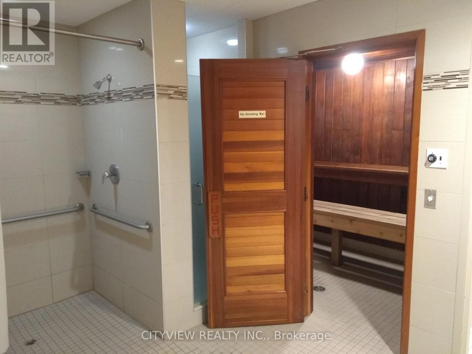 616 - 1001 Cedarglen Gate, Mississauga, Ontario  L5C 4R2 - Photo 26 - W12484896