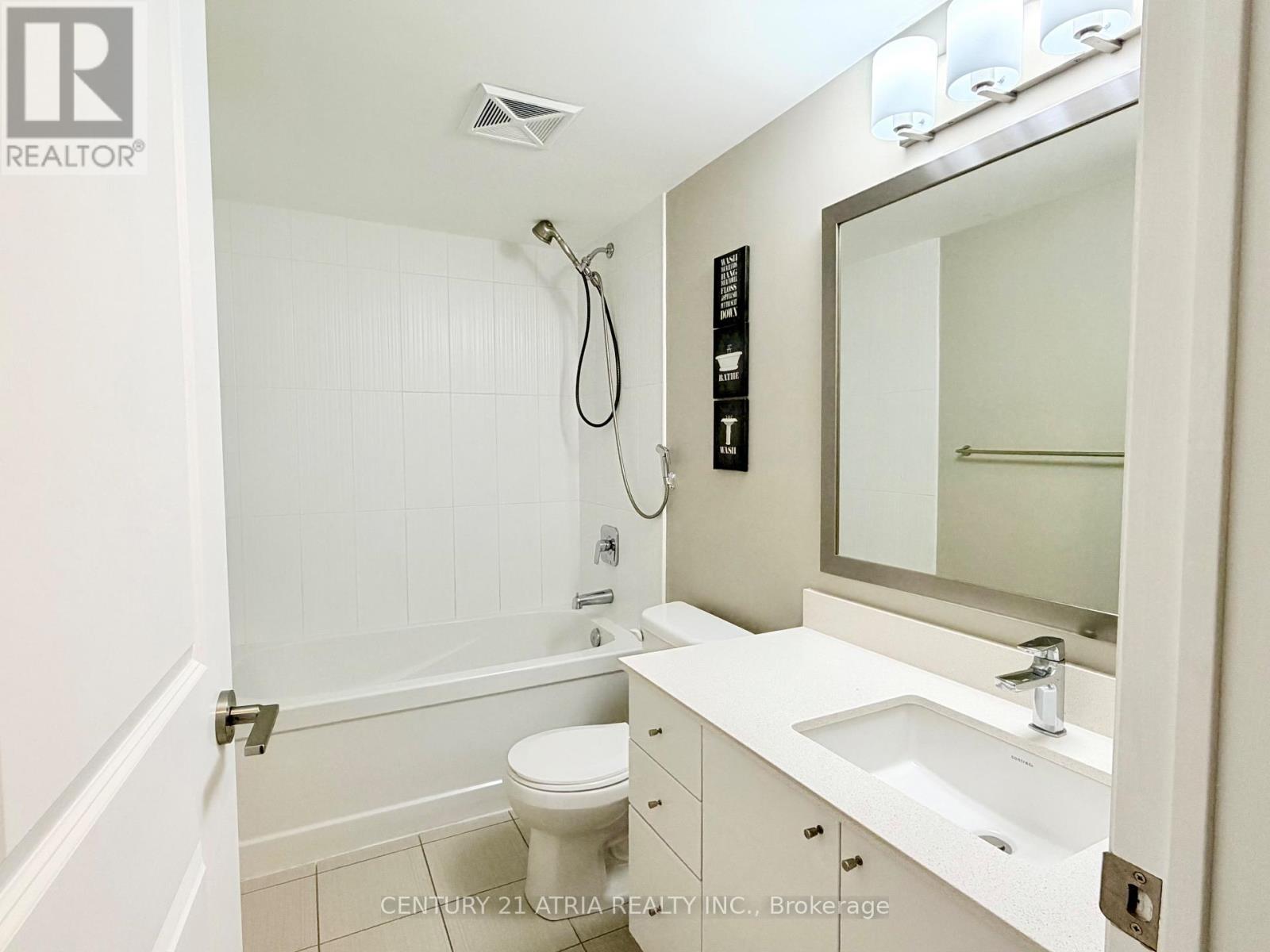 110 Little Creek Road, Mississauga, Ontario  L5R 0E9 - Photo 25 - W12484900