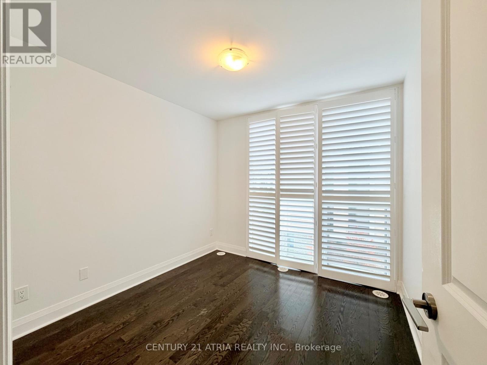 110 Little Creek Road, Mississauga, Ontario  L5R 0E9 - Photo 26 - W12484900
