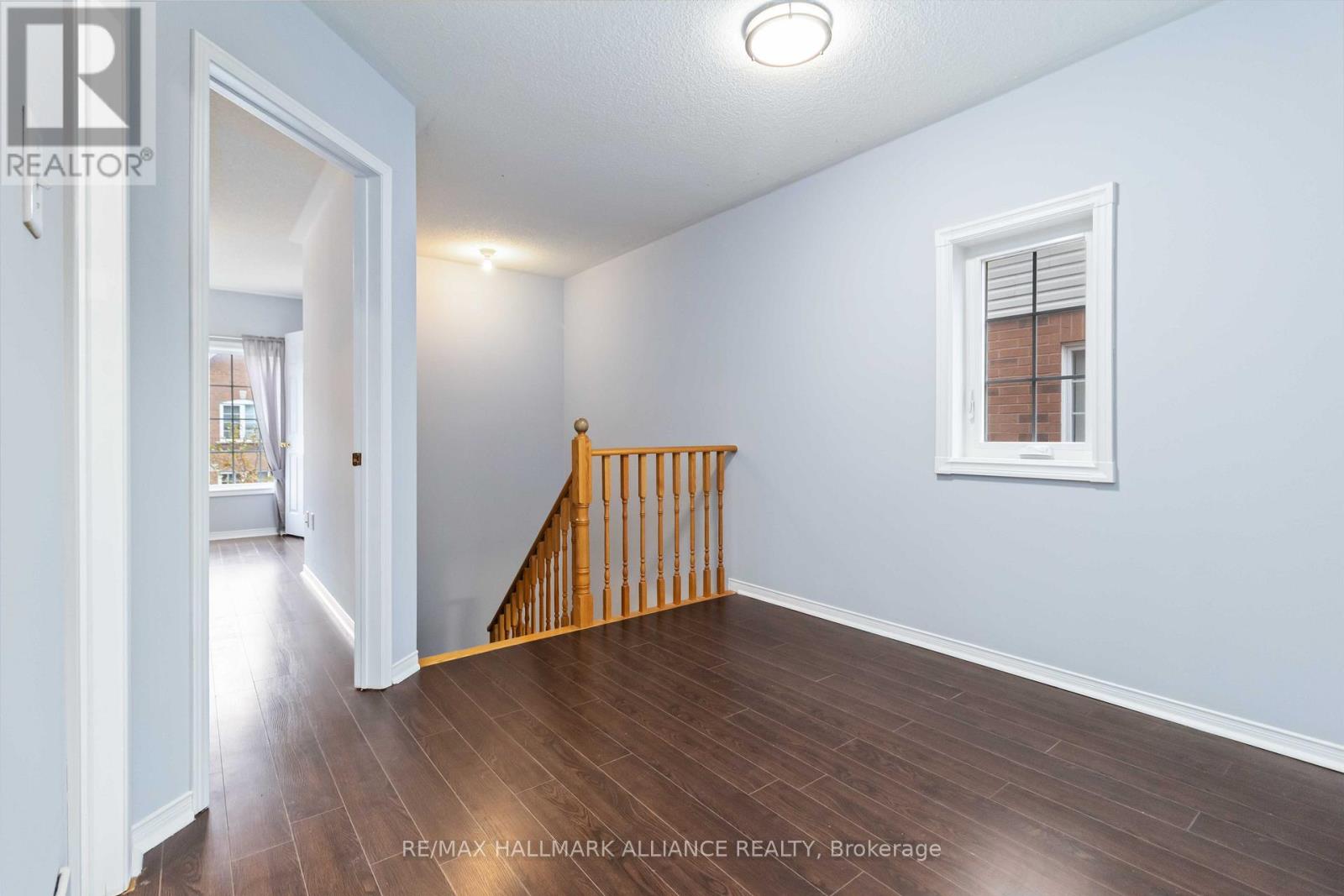 35 - 1591 South Parade Court, Mississauga, Ontario  L5M 6G1 - Photo 9 - W12484903