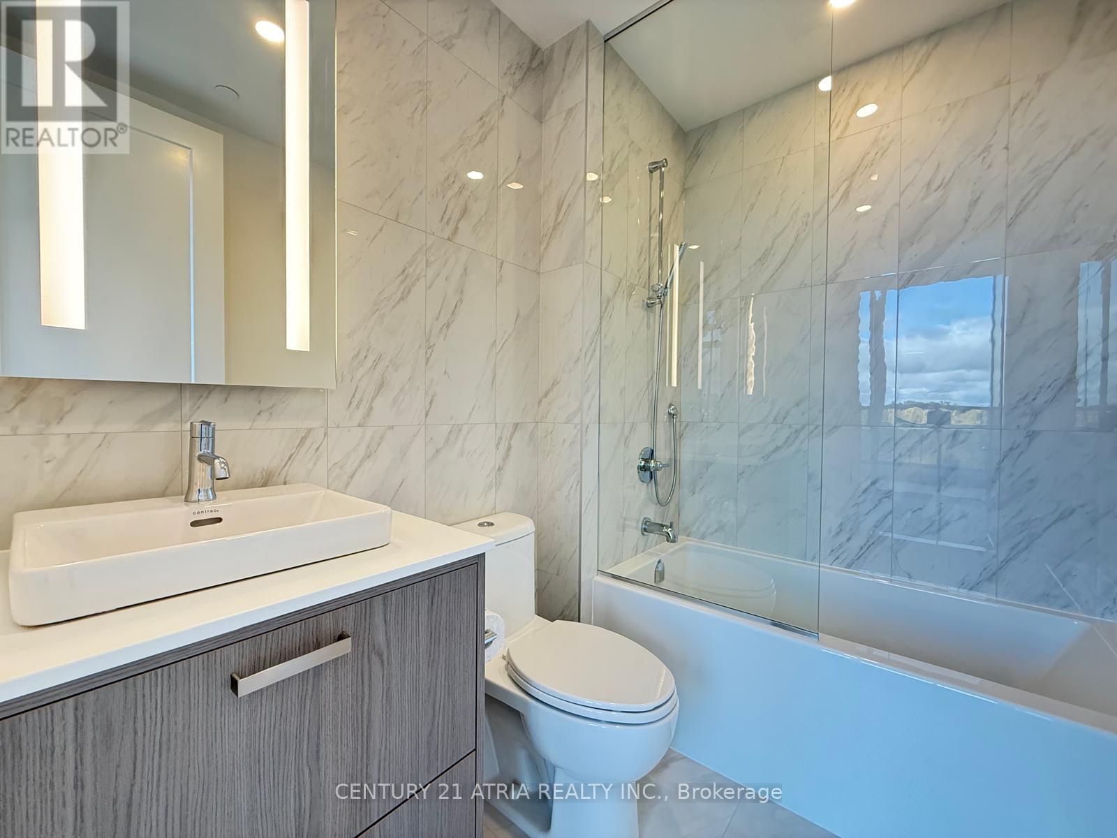 715 - 399 Royal Orchard Boulevard, Markham, Ontario  L3T 0H4 - Photo 18 - N12483781
