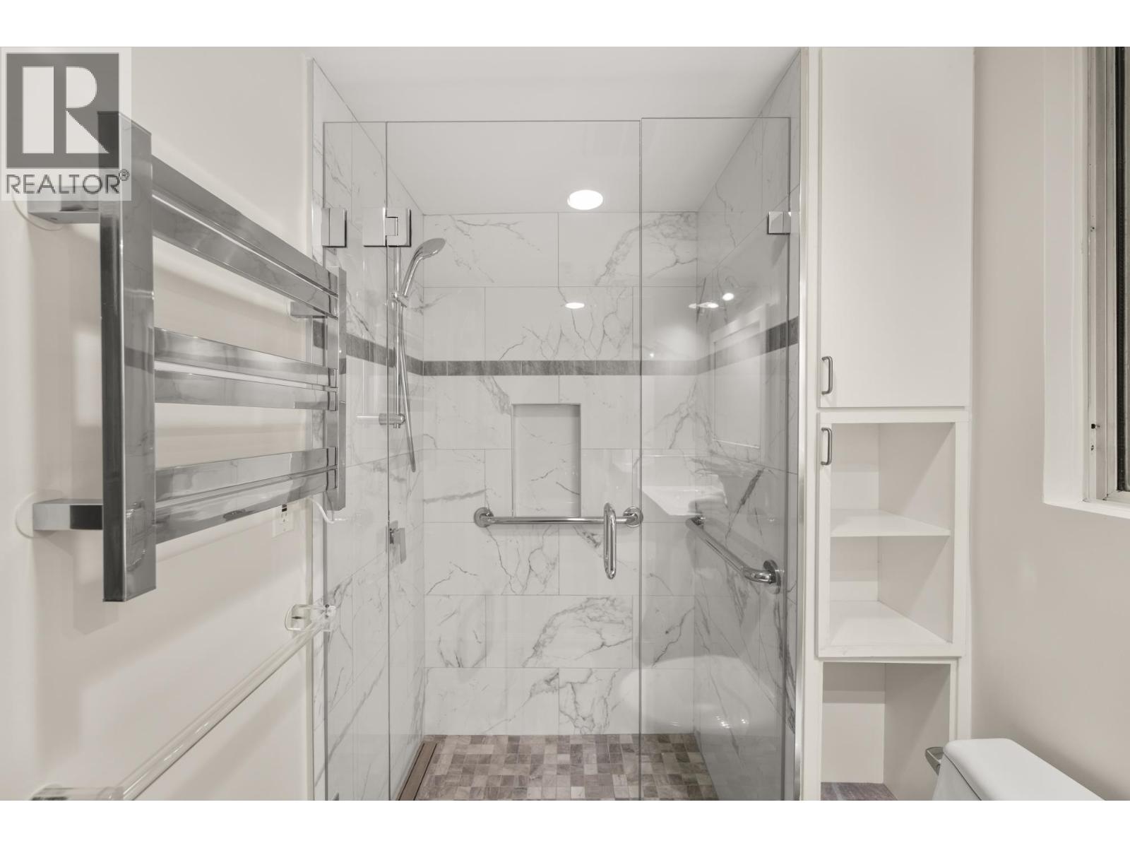 105 5 Renaissance Square, New Westminster, British Columbia  V3M 6K5 - Photo 28 - R3061350