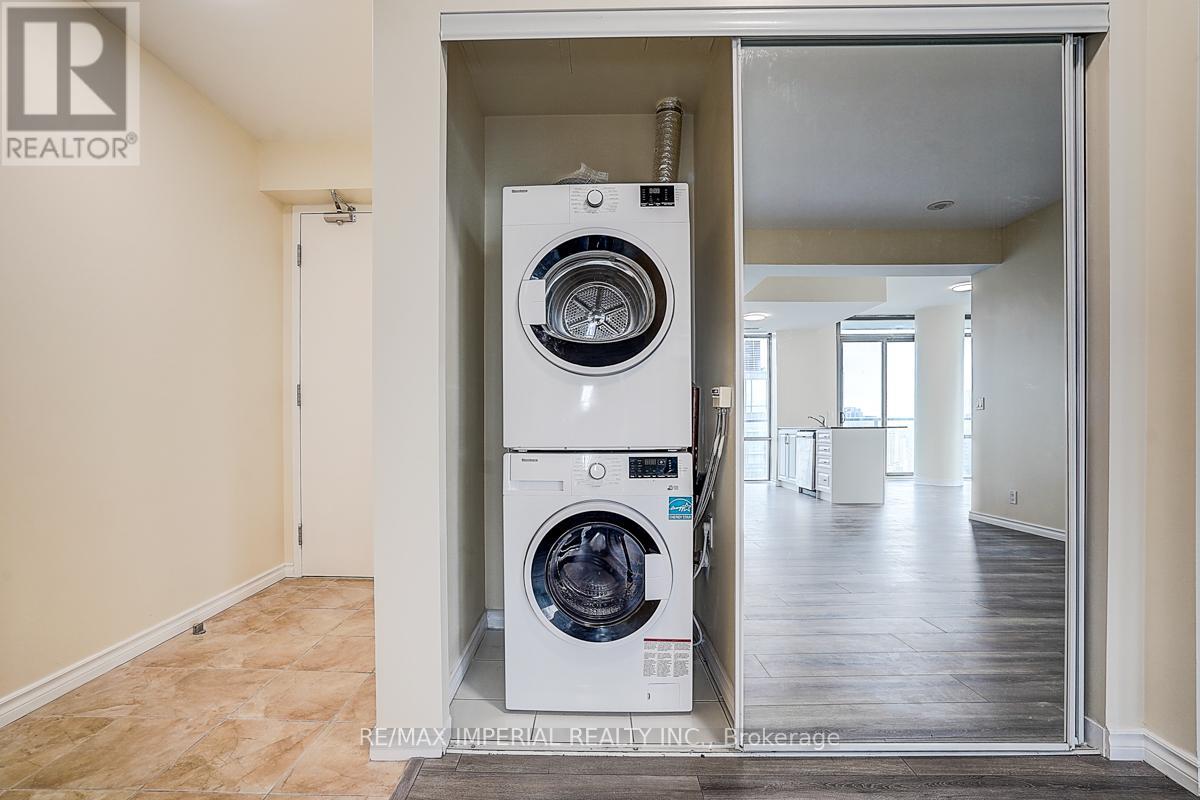 3405 - 832 Bay Street, Toronto, Ontario  M5S 1Z6 - Photo 18 - C12484908