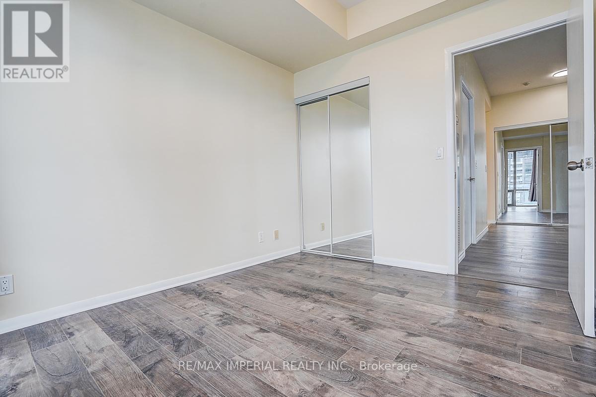 3405 - 832 Bay Street, Toronto, Ontario  M5S 1Z6 - Photo 19 - C12484908