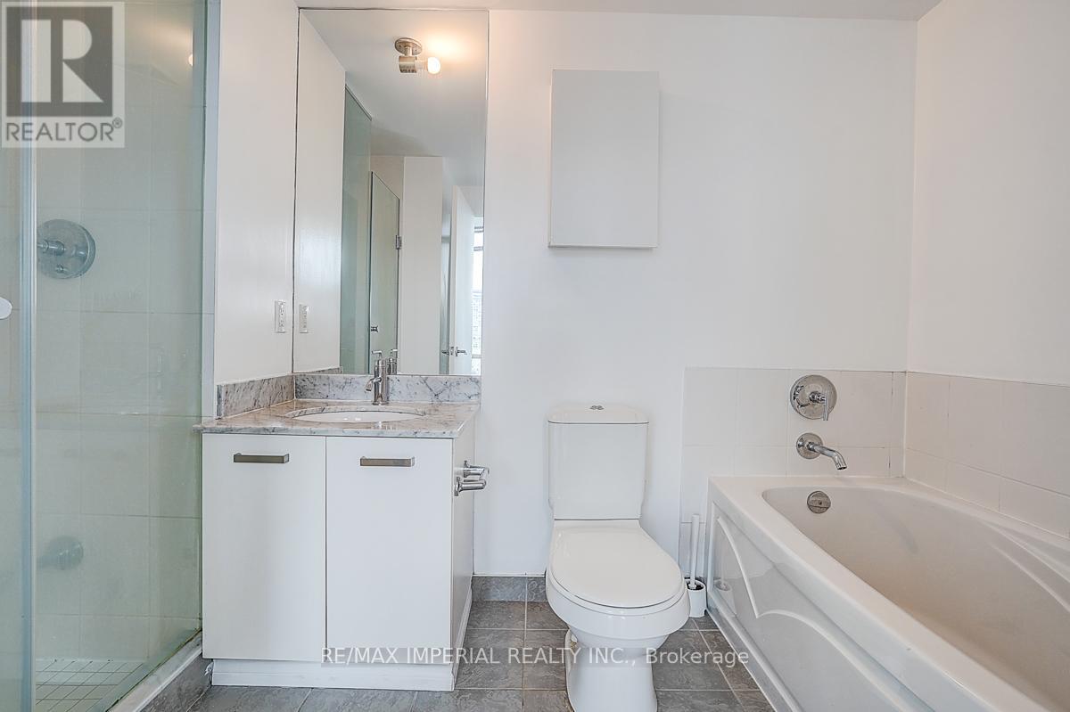 3405 - 832 Bay Street, Toronto, Ontario  M5S 1Z6 - Photo 23 - C12484908