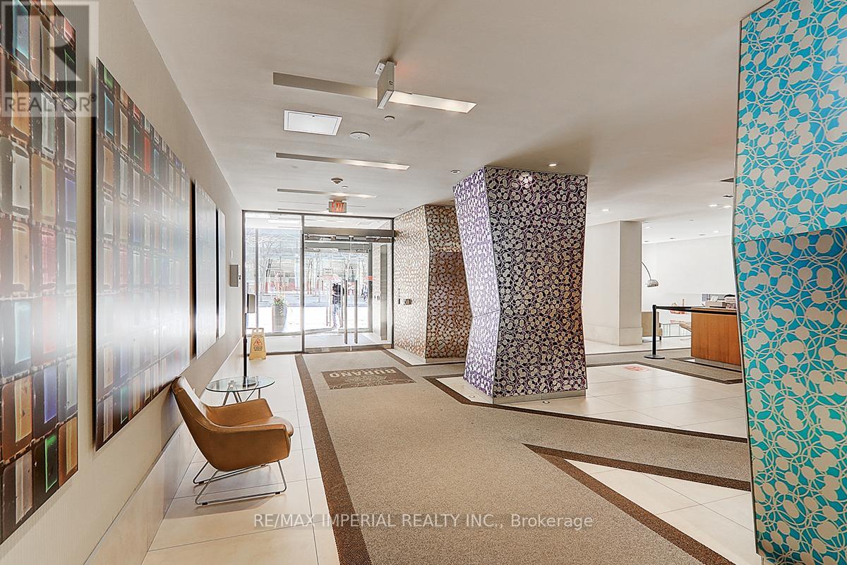 3405 - 832 Bay Street, Toronto, Ontario  M5S 1Z6 - Photo 3 - C12484908