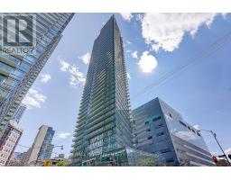 3405 - 832 BAY STREET, Toronto, Ontario