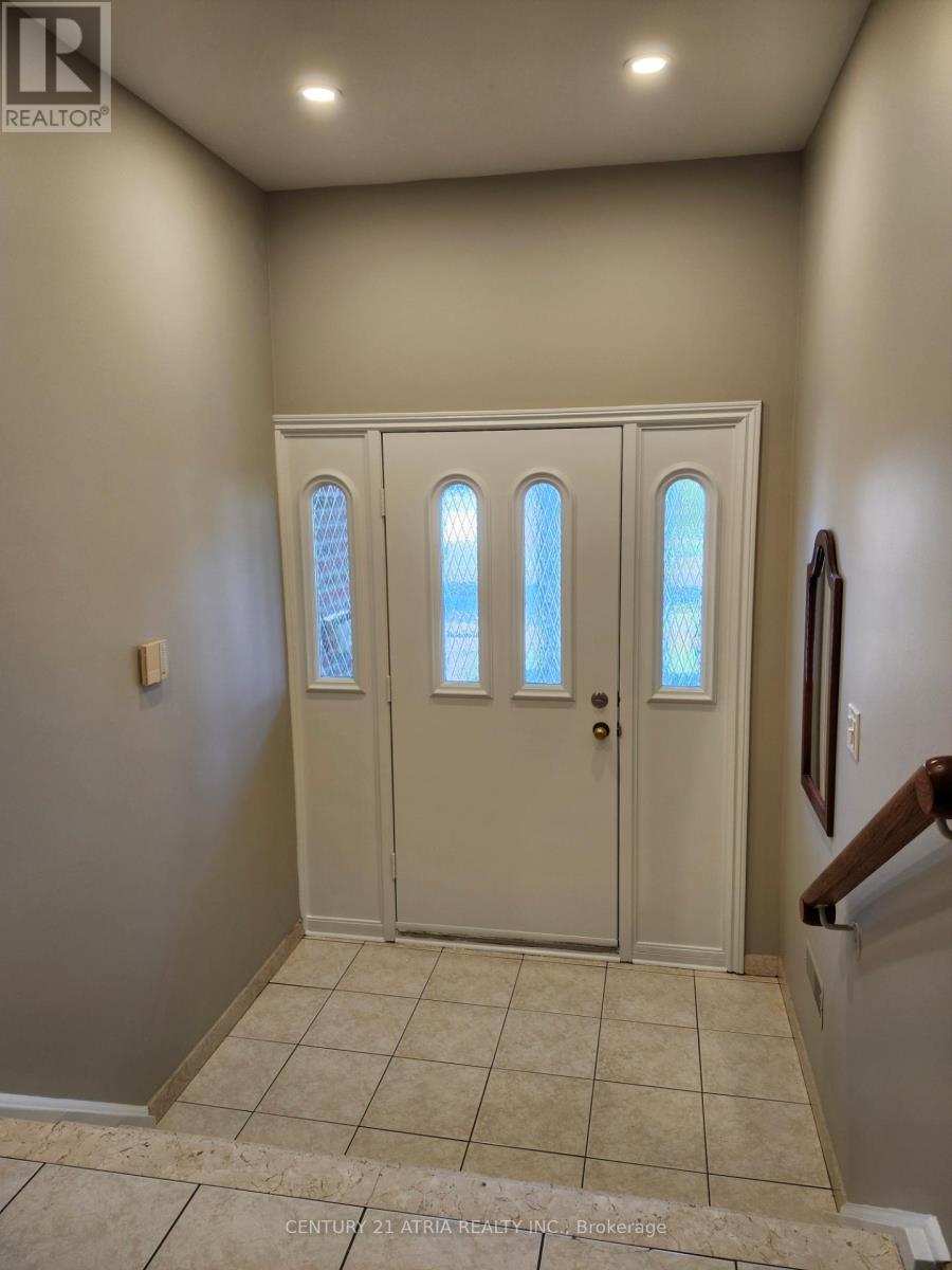 49 Chartland Boulevard S, Toronto, Ontario  M1S 2R5 - Photo 3 - E12484902