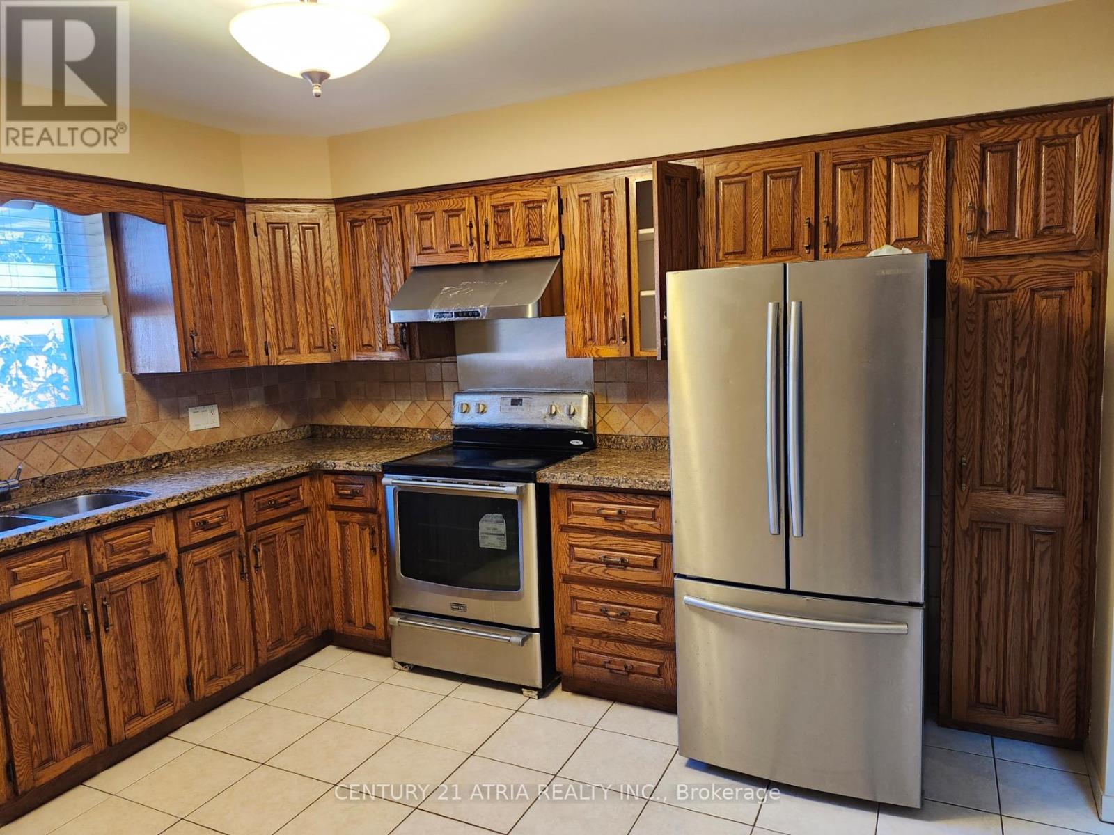49 Chartland Boulevard S, Toronto, Ontario  M1S 2R5 - Photo 8 - E12484902