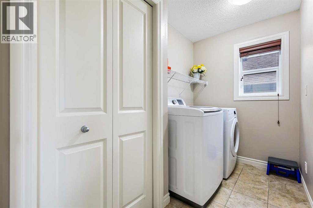 341 Bridleridge View Sw, Calgary, Alberta  T2Y 0E6 - Photo 35 - A2266291