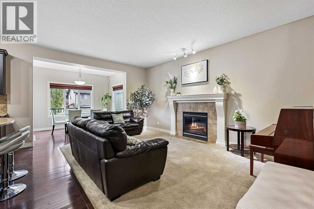 341 Bridleridge View Sw, Calgary, Alberta  T2Y 0E6 - Photo 5 - A2266291