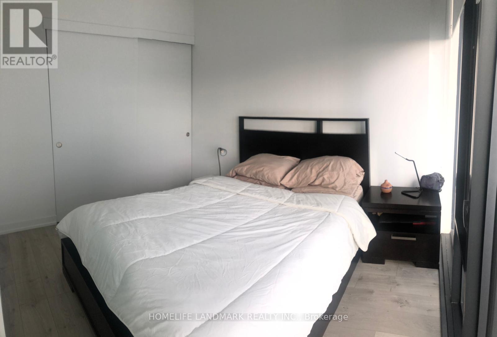 2908 - 161 Roehampton Ave Avenue, Toronto, Ontario  M4P 0C8 - Photo 8 - C12484659