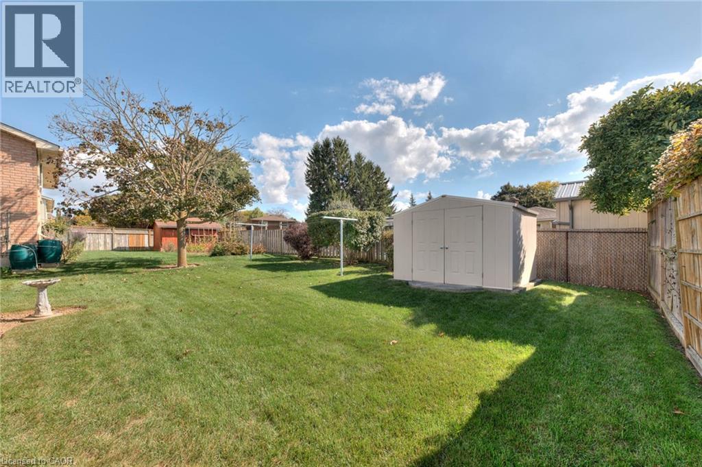 621 Sprucehurst Crescent, Waterloo, Ontario  N2V 2E3 - Photo 35 - 40775492