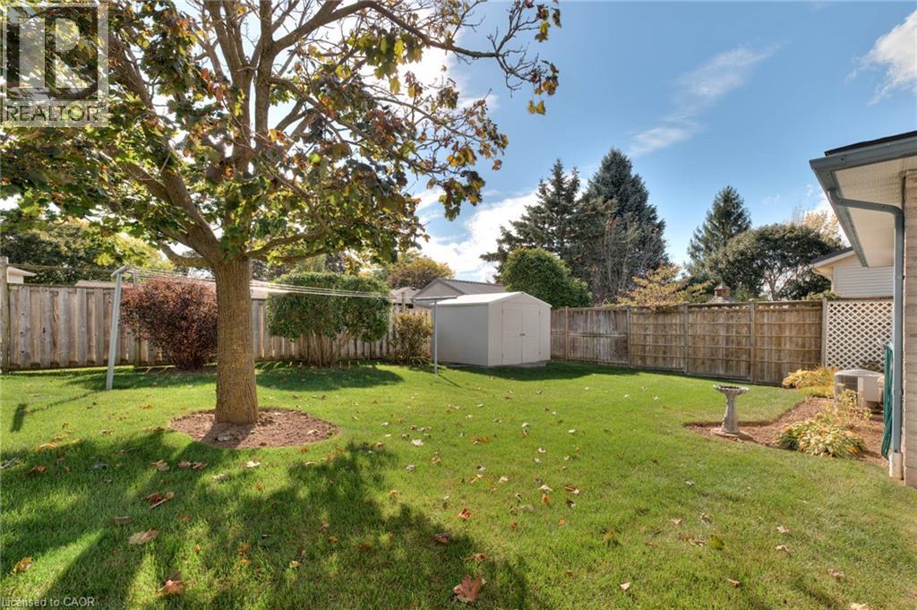 621 Sprucehurst Crescent, Waterloo, Ontario  N2V 2E3 - Photo 34 - 40775492