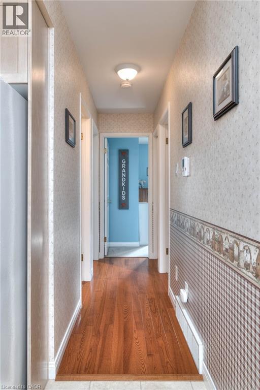 621 Sprucehurst Crescent, Waterloo, Ontario  N2V 2E3 - Photo 16 - 40775492