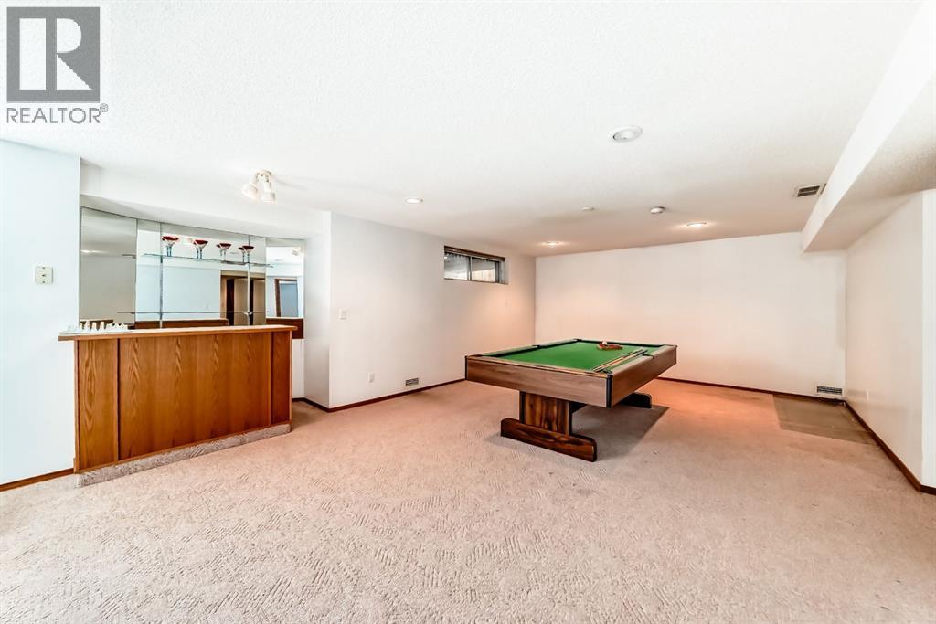 17 Santana Manor Nw, Calgary, Alberta  T3K 3M4 - Photo 32 - A2260143