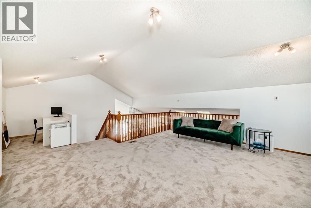 58 Panatella Lane Nw, Calgary, Alberta  T3K 6C5 - Photo 31 - A2267326