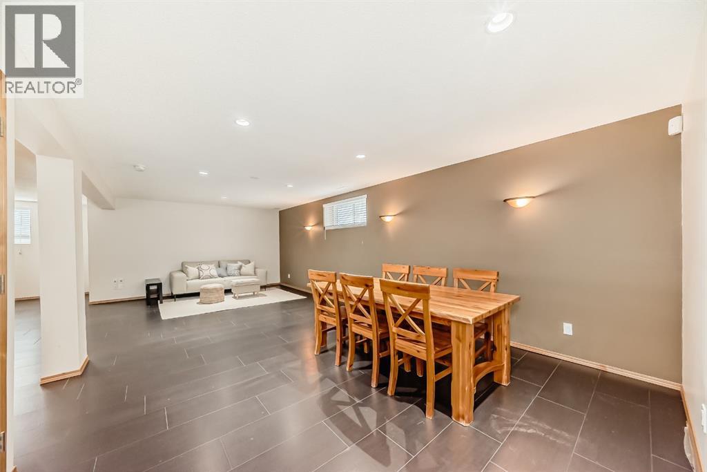 58 Panatella Lane Nw, Calgary, Alberta  T3K 6C5 - Photo 37 - A2267326