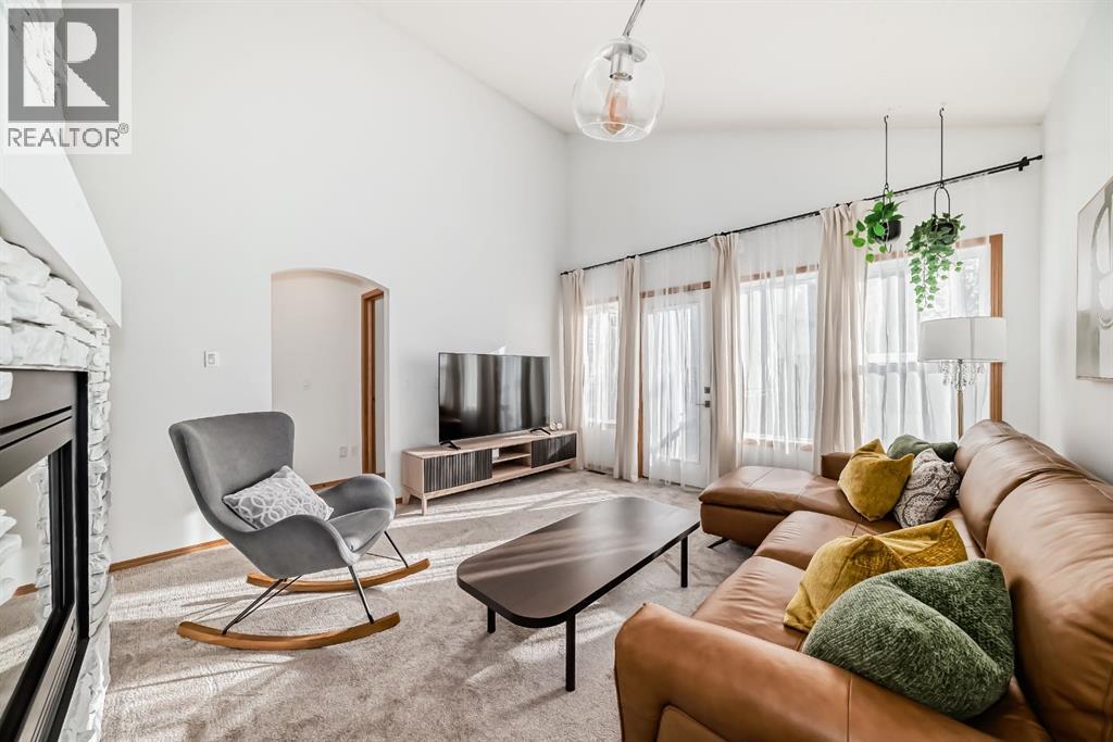 58 Panatella Lane Nw, Calgary, Alberta  T3K 6C5 - Photo 15 - A2267326