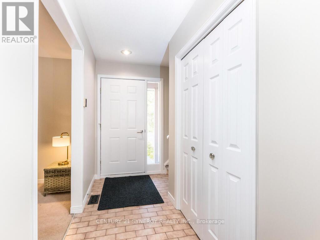 1423 Diamondview Road, Ottawa, Ontario  K0A 1L0 - Photo 3 - X12484920