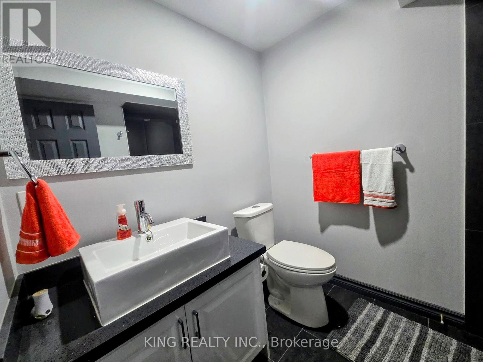 131 Royal Appian Crescent, Vaughan, Ontario  L4K 5L5 - Photo 25 - N12482922