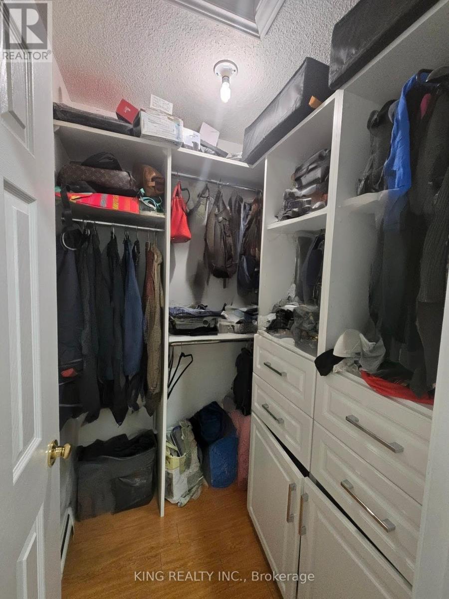 131 Royal Appian Crescent, Vaughan, Ontario  L4K 5L5 - Photo 19 - N12482922