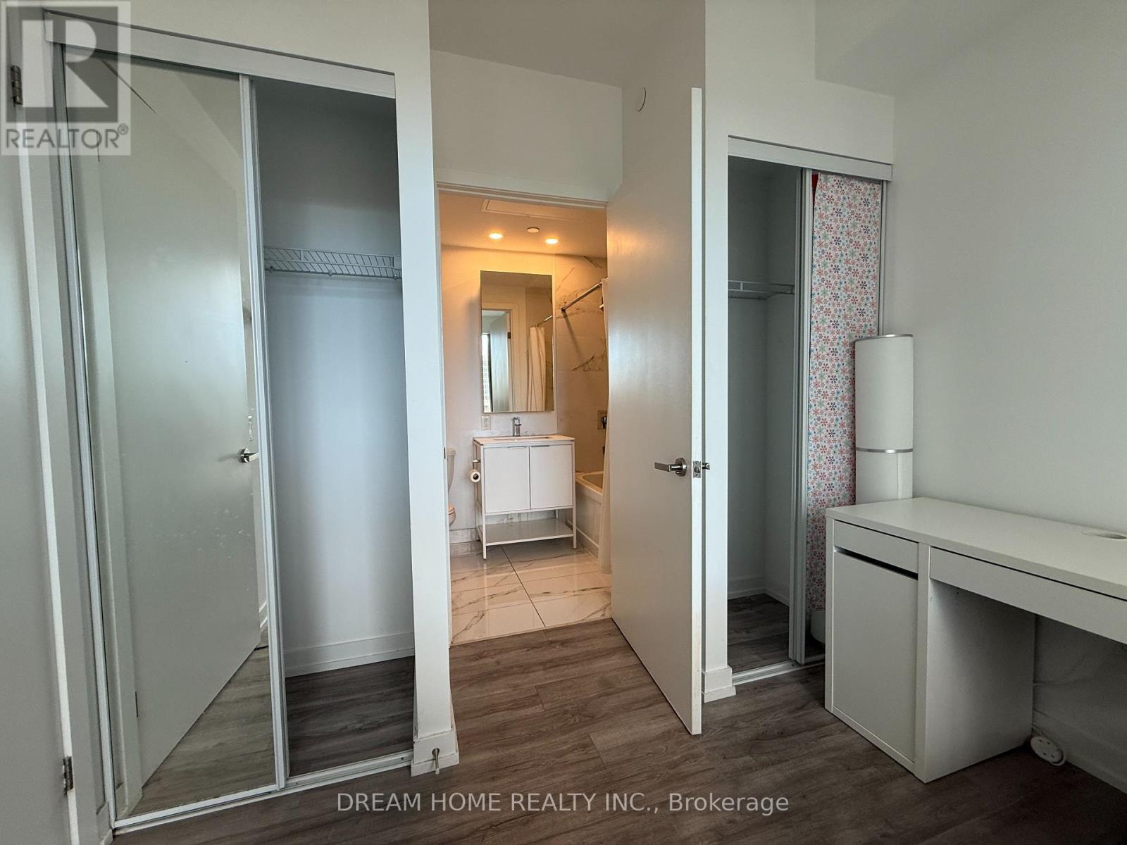 2310 - 77 Shuter Street, Toronto, Ontario  M5B 0B8 - Photo 6 - C12484916