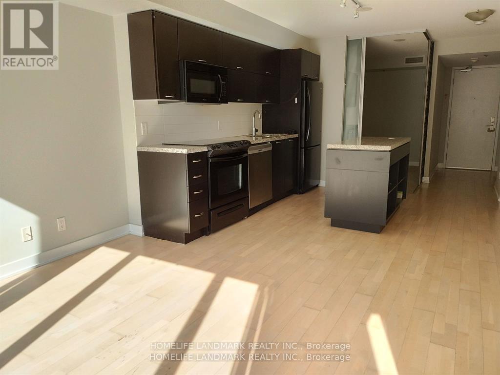 630 - 21 Nelson Street, Toronto, Ontario  M5V 1T8 - Photo 2 - C12484922