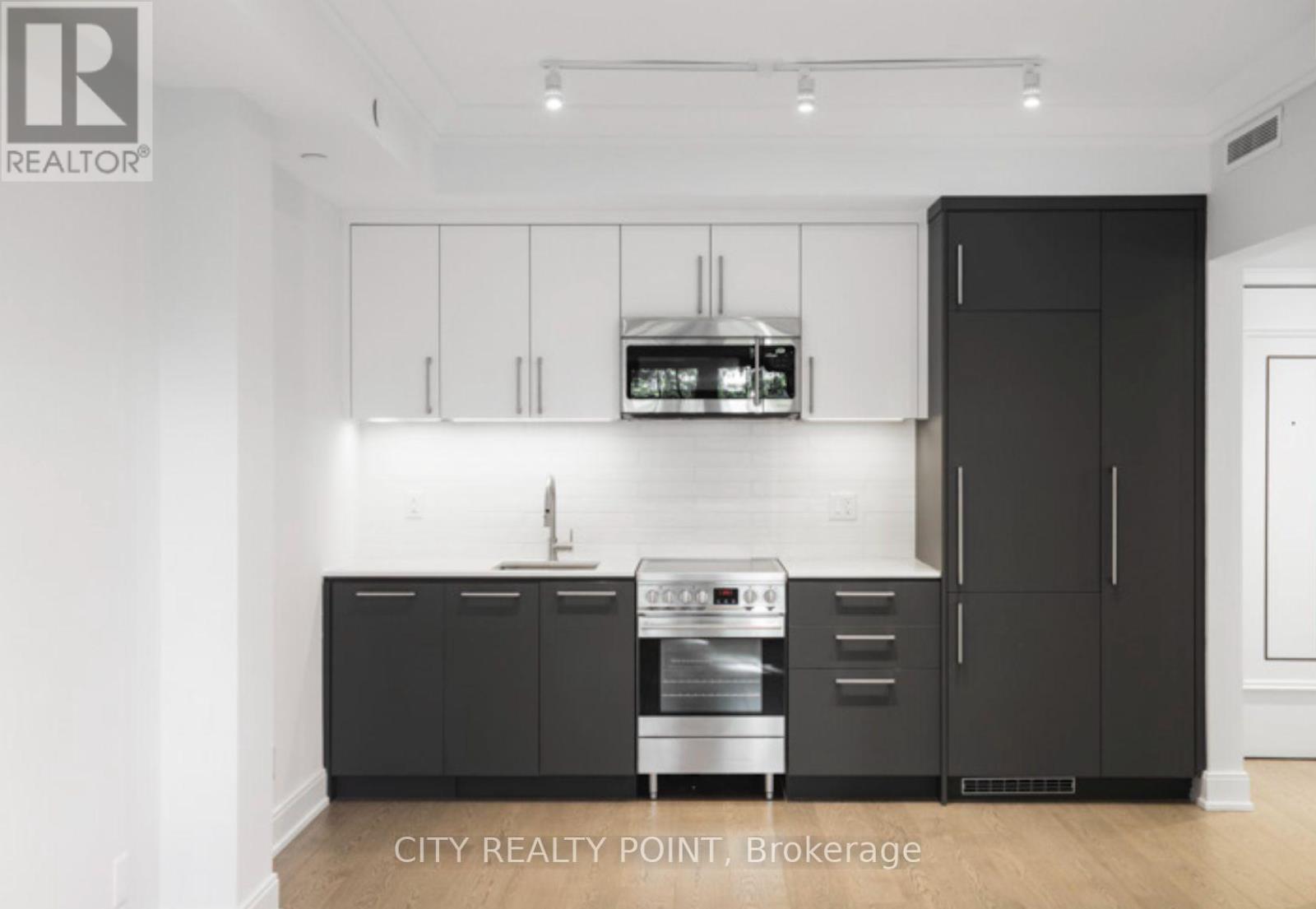 119 - 2 Clarendon Avenue, Toronto, Ontario  M4V 1H9 - Photo 10 - C12484926