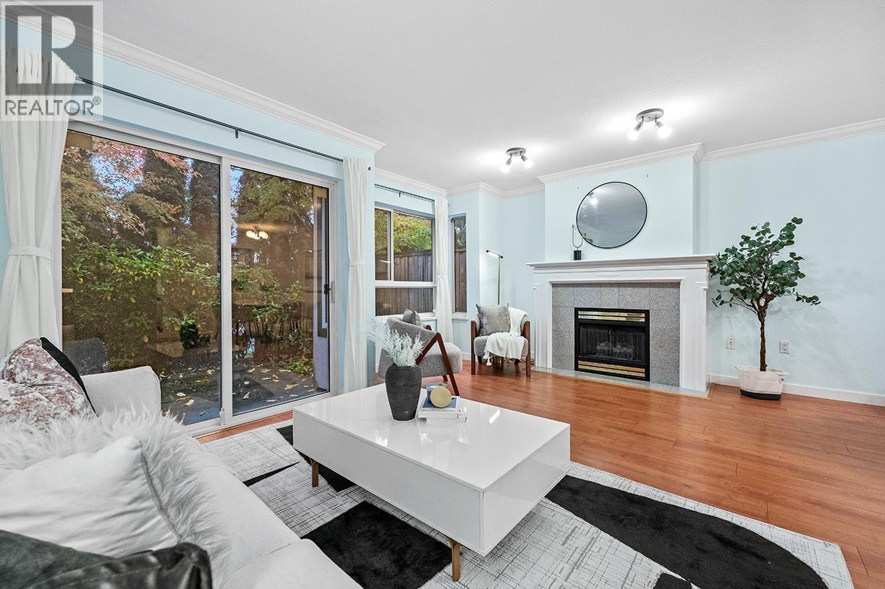 3 4238 Bond Street, Burnaby, British Columbia  V5H 1G4 - Photo 3 - R3061800