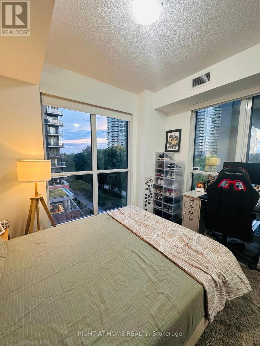 506 - 10 Park Lawn Road, Toronto, Ontario  M8V 0H9 - Photo 15 - W12484927
