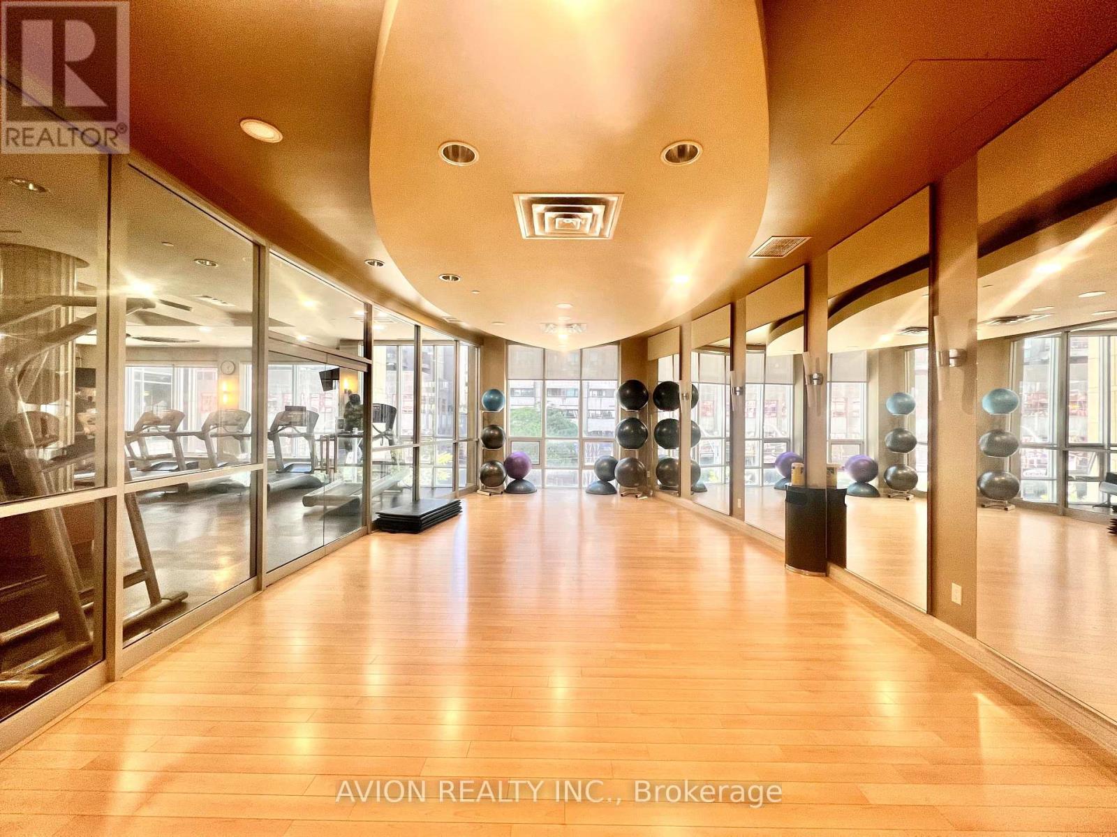 2610 - 761 Bay Street, Toronto, Ontario  M5G 2R2 - Photo 19 - C12484932