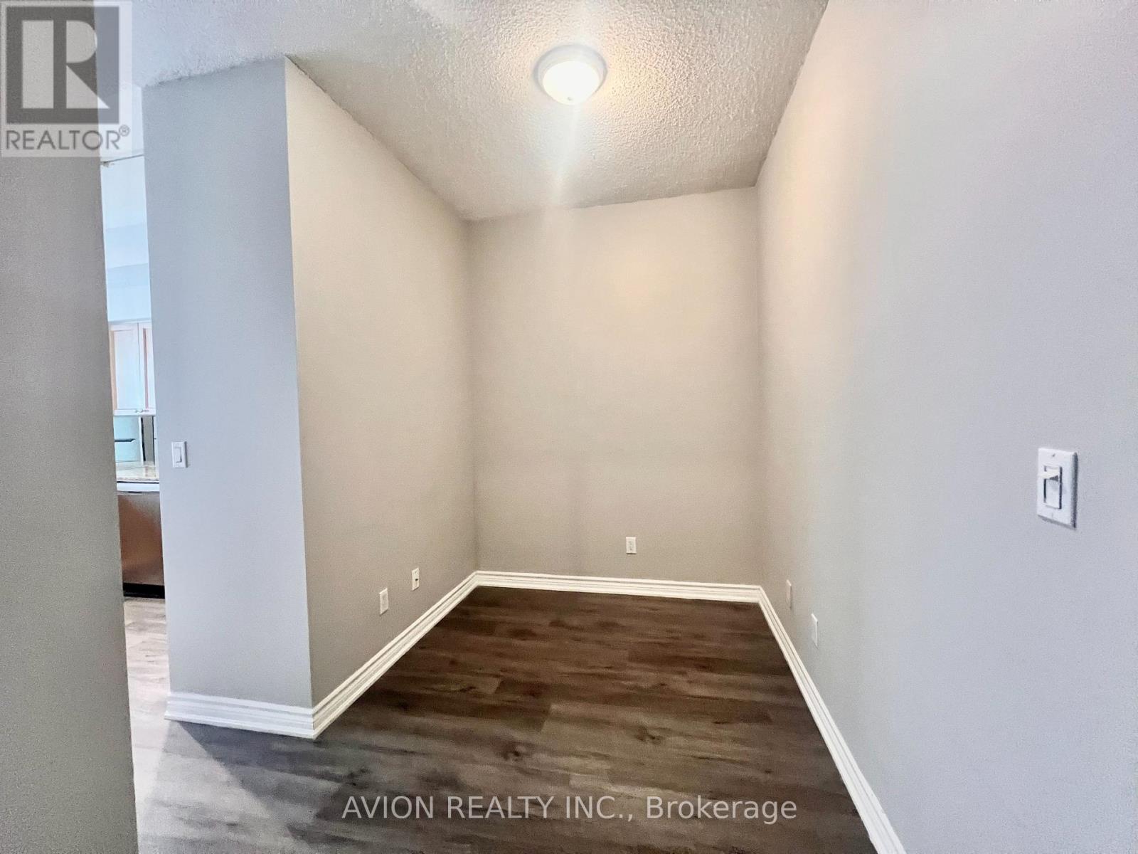2610 - 761 Bay Street, Toronto, Ontario  M5G 2R2 - Photo 7 - C12484932