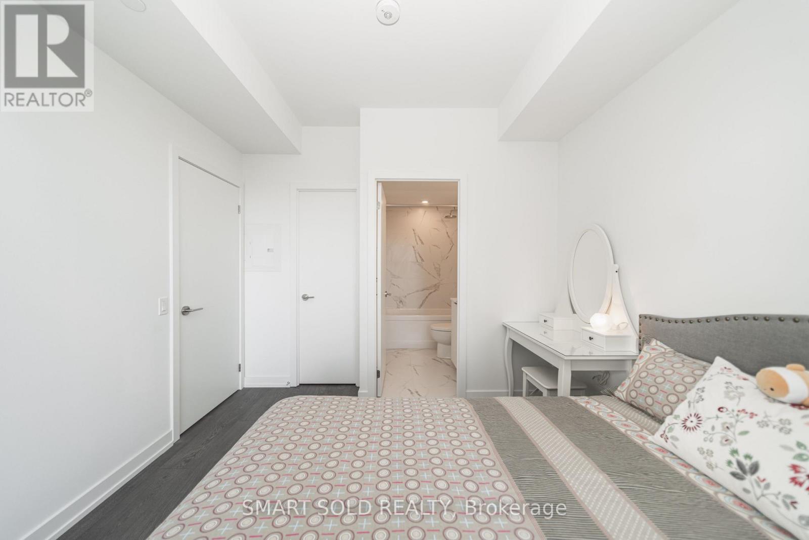N2005 - 7 Golden Lion Heights, Toronto, Ontario  M2M 0C1 - Photo 22 - C12484940