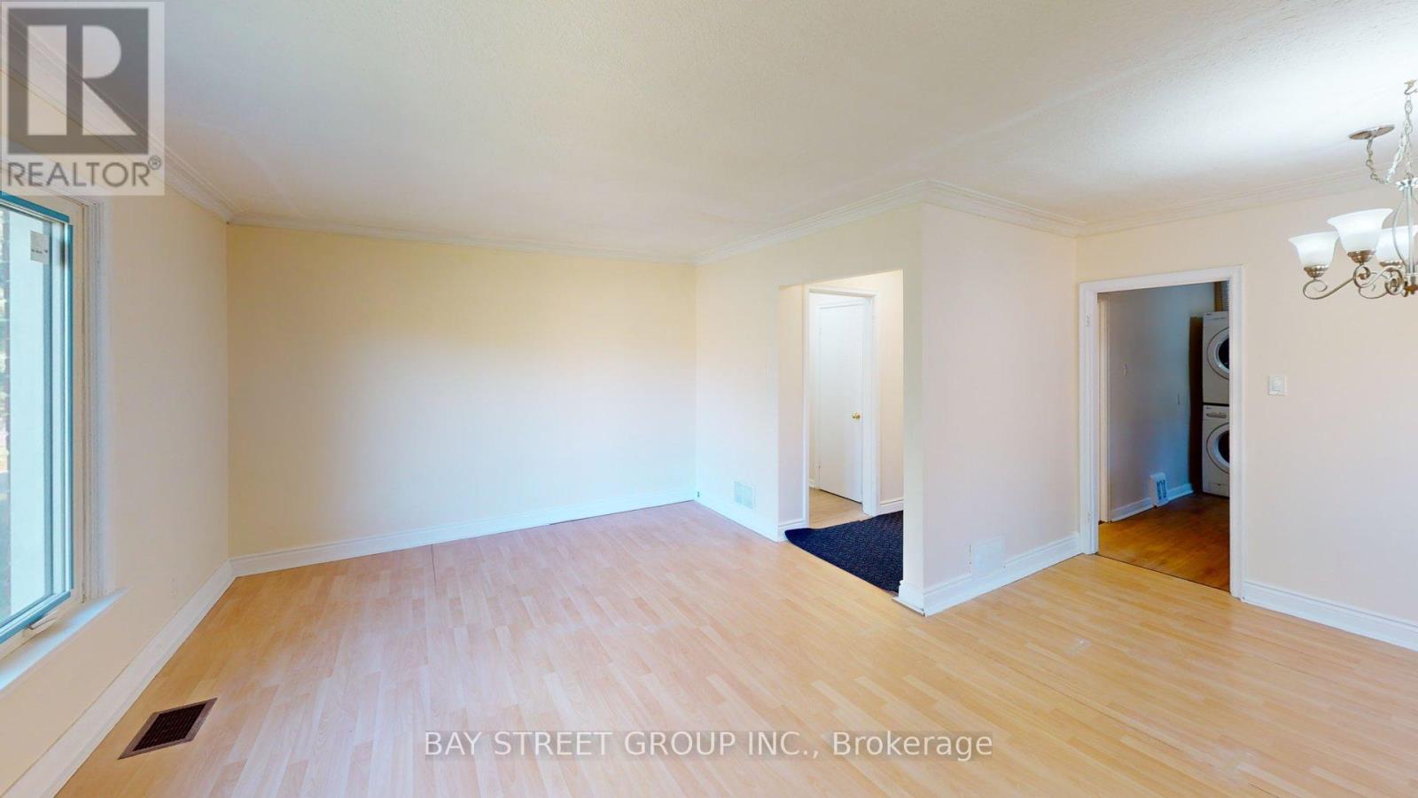 Main - 106 Wye Valley Road, Toronto, Ontario  M1P 2A8 - Photo 14 - E12484939
