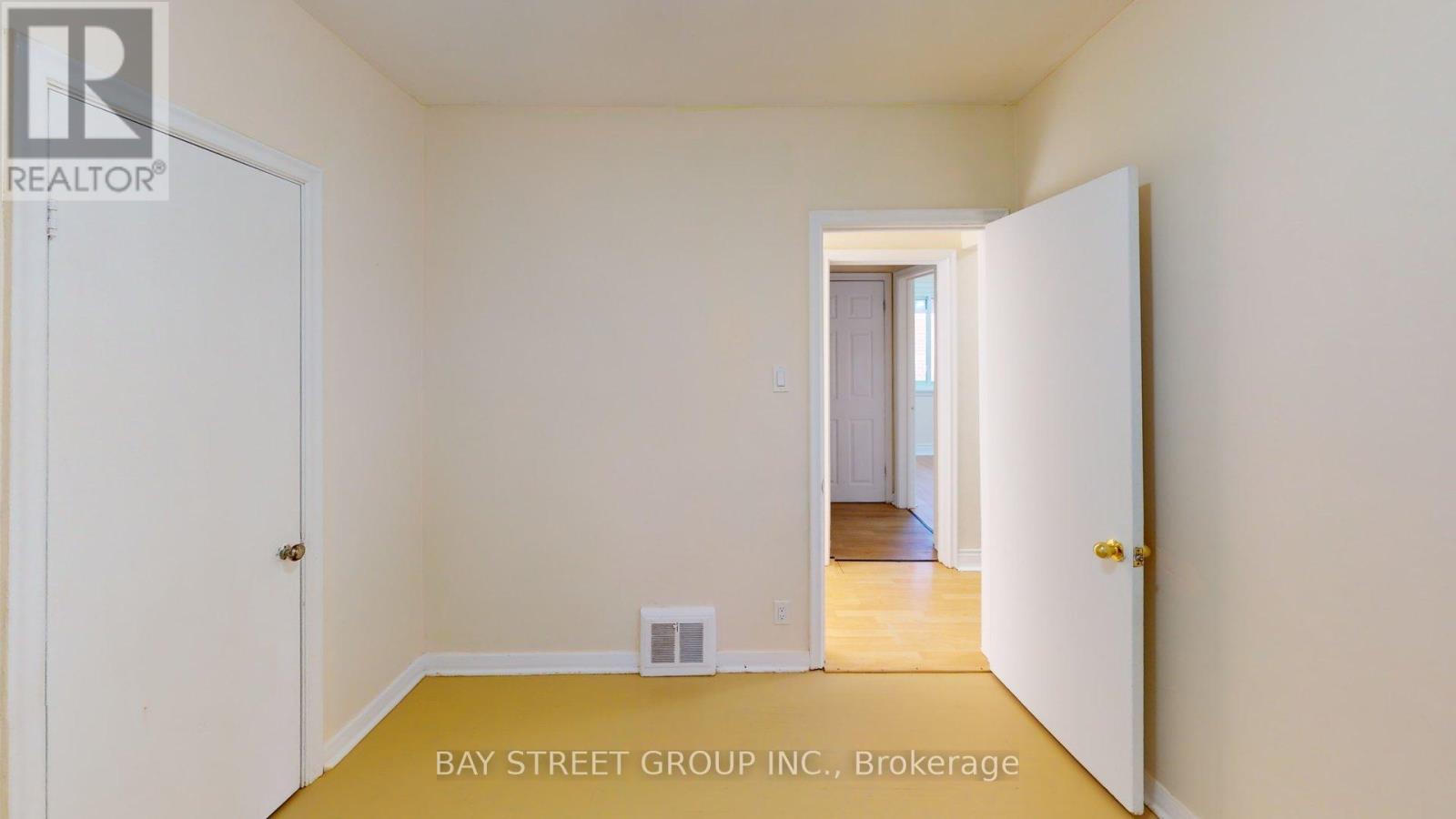 Main - 106 Wye Valley Road, Toronto, Ontario  M1P 2A8 - Photo 8 - E12484939