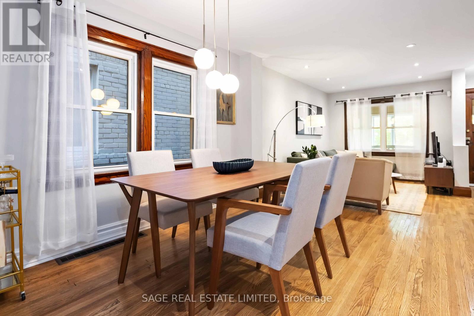 552 Victoria Park Avenue, Toronto, Ontario  M4E 3T5 - Photo 16 - E12484947
